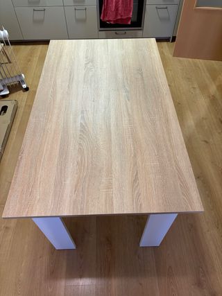 Mesa y sillas comedor