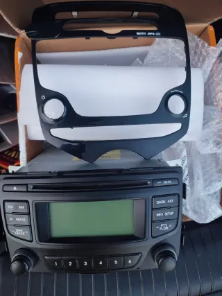 Radio Hyundai ix20 Nueva. Puse una pantalla