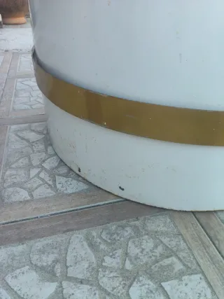 Mesa de centro redonda blanca