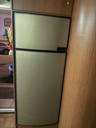 Nevera Dometic Trivalente