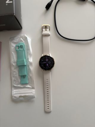 Garmin Venu 3S Oro/beige