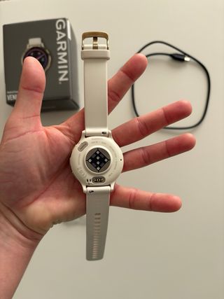 Garmin Venu 3S Oro/beige