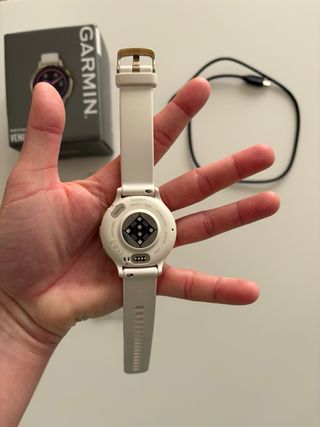 Garmin Venu 3S Oro/beige