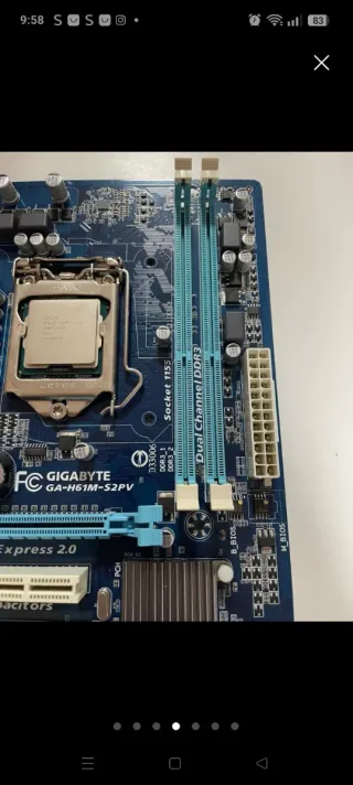 Placa Base Gigabyte GA-H61M-S2PV