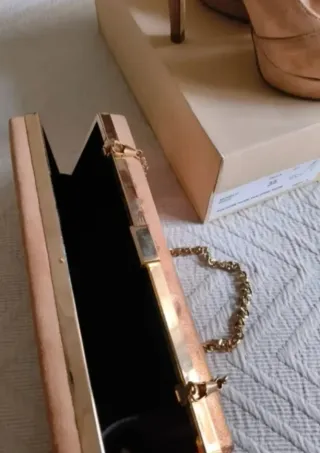 Conjunto fiesta zapatos TALLA35, bolso,collar,flor