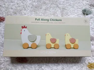 Juguete arrastrable Little Dutch pollitos