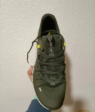 T47 Nike Free Metcon 5 Verde y Amarillo