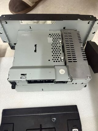 Consola Radio Pantalla Land Rover Discovery 3