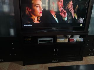 Mueble salón marrón oscuro