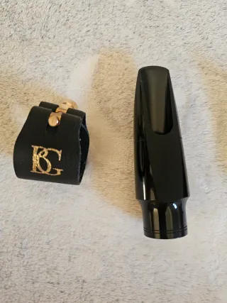 Boquilla y abrazadera saxo alto Yamaha