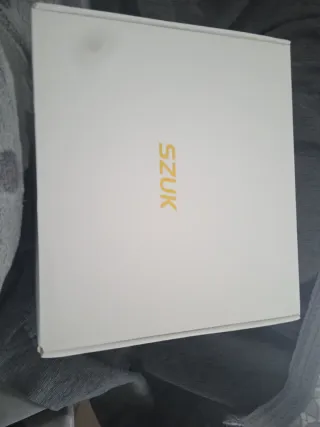 Aspiradora de mano SZUK