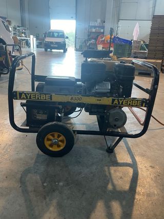 Grupo electrógeno Ayerbe 8500 Motor Robin