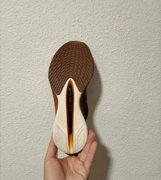 T45 Nike ZoomX Vaporfly Next %4