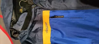 Anorak Joluvi impermeable azul y amarillo