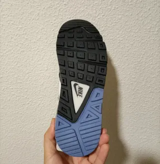 T40,5 Nike Air Max Command