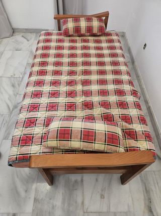 Sofá Cama Madera y Tela