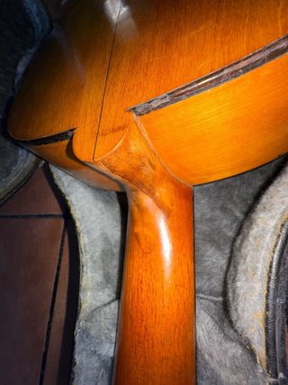 Guitarra Clásica Antigua + Funda