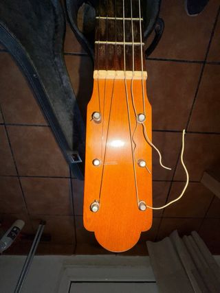 Guitarra Clásica Antigua + Funda