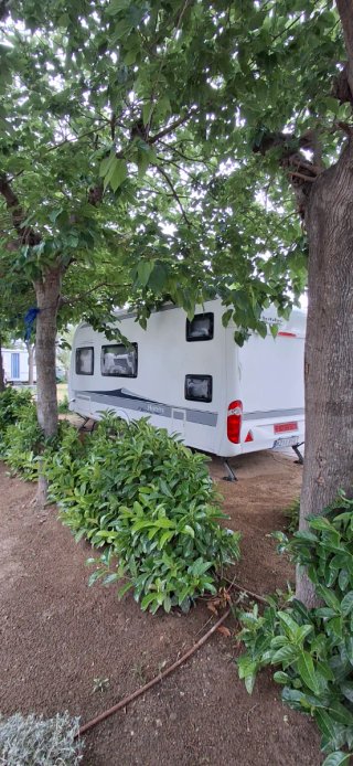 Caravana Hobby 490