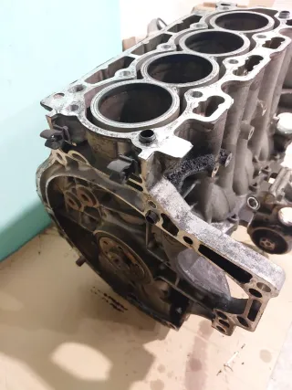 Bloque Motor 1.6 HDI 16V PSA 9H01 9HZ 10JBBN