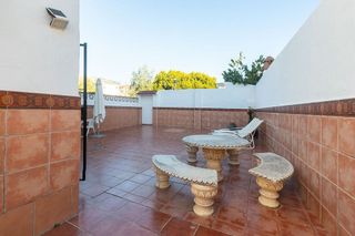 Casa adosada en venta en Zona Norte en Estepona
