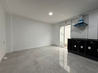 Piso en venta en Benicalap en Valencia