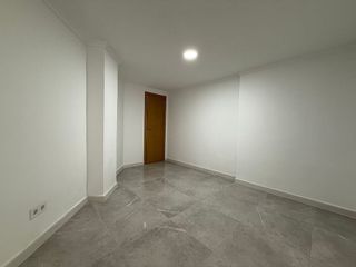 Piso en venta en Benicalap en Valencia