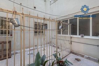 Piso en venta en Camino de Ronda - Rosaleda en Granada