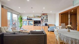 Piso en venta en La Maternitat i Sant Ramon en Barcelona