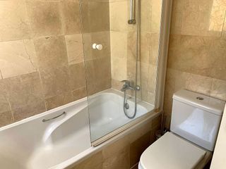 Piso en venta en Los Naranjos - Las Brisas en Marbella