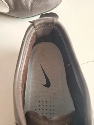 Zapatillas Nike Marrón y Plateado Talla 42.5