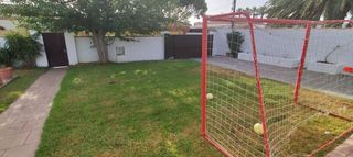 Chalet en venta en Núcleo Urbano en Chiclana de la Frontera