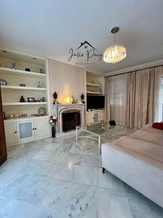 Casa adosada en venta en Coria del Río