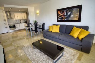 Piso en venta en Playa Bajadilla - Puertos en Marbella