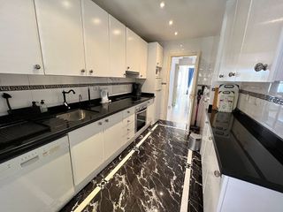 Piso en venta en Calahonda en Mijas