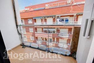 Piso en venta en Playa de los Locos en Torrevieja