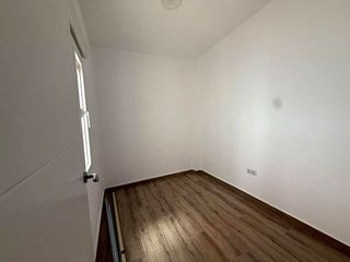 Chalet en venta en Almendrales en Madrid