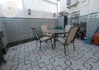 Casa en venta en Ctra. Circunvalación - La Magdalena en Jaén