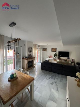 Casa pareada en venta en Nuevo Bulevar en Mairena del Aljarafe