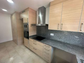 Piso en venta en Vallparadís en Terrassa