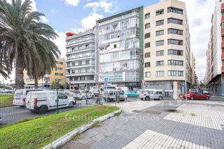 Piso en venta en Santa Catalina - Canteras en Palmas de Gran Canaria(Las)