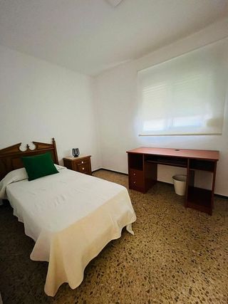 Piso en venta en Zona Avenida al Vedat en Torrent