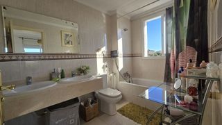 Piso en venta en Riviera del Sol en Mijas