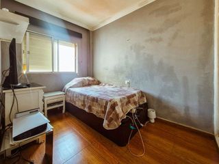 Piso en venta en Santa Catalina - Canteras en Palmas de Gran Canaria(Las)