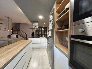 Casa adosada en venta en Estadi-Horta Vermella-Santa Anna en Vic