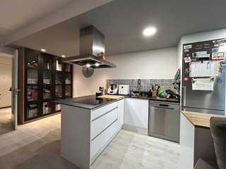 Casa adosada en venta en Estadi-Horta Vermella-Santa Anna en Vic