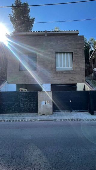 Casa pareada en venta en Roc Blanc en Terrassa