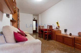 Piso en venta en El Castell-Poble Vell en Castelldefels