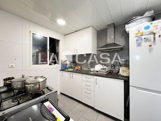 Piso en venta en Montigalà -Sant Crist en Badalona