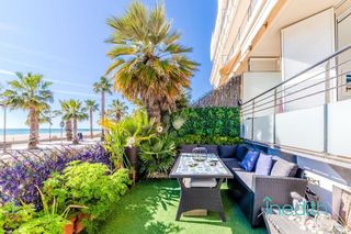 Piso en venta en Pla de Sant Pere-Les Salines en Cubelles